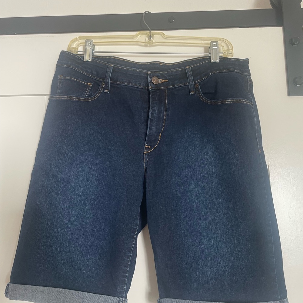Dark Blue Denim Levi Shorts